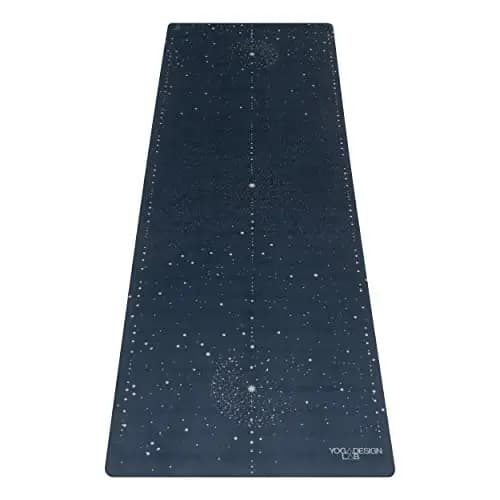 YOGA DESIGN LAB | Esterilla de yoga de viaje | Tapete 2 en 1 + toalla | Ligero, plegable, de lujo ecológico | Ideal para yoga caliente, Bikram, pilates, barra, sudor | 1.5 mm de grosor | Incluye