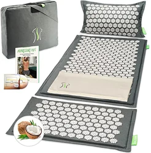 BACKLAxx ® Set de esterilla acupresion XL – Para la relajación de espalda, cuello, hombros y pies – Alfombra acupresion contra la tensión – Esterilla acupuntura con cojín, paño y bolsa