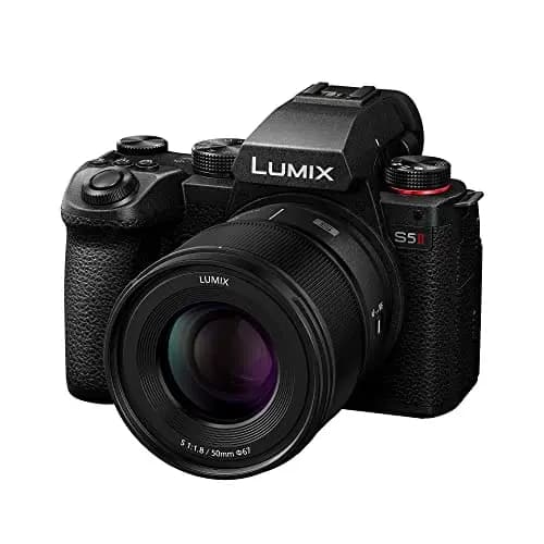 Panasonic LUMIX DC-S5 II Cámara Sin Lente De Marco Completo, Sin Espejo con Lente de 50 mm F1.8, 4K 60P y 6k 30P Grabación, Pantalla Movible, Wi-Fi, Phase Hybrid AF 779 Puntos, IS Activo, Negro