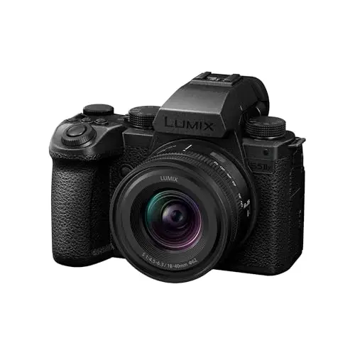 Panasonic LUMIX DC-S5M2XNE Cámara Marco Completo Sin Espejo, Grabación 4K 60P y 6K 30P, Pantalla Abatible, Wi-Fi, AF Híbrido De Fase, IS Activo, ISO Nativo Dual, con S-R1840E 18-40mm S Lente