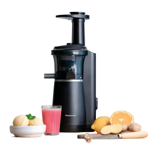 Panasonic Slow Juicer MJ-L501, Exprimidora eléctrico de frutas y verduras, 150 W, acero inoxidable y plástico, diseño elegante y delgado, accesorio para ingredientes congelados, negro