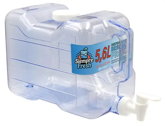 Dispensador de Agua Fría para Nevera 5,6 L by Cia&Co | Garrafa compacta 33,5x21x12,5 con Asa Ergonómica, Grifo de Doble Función y Tapón - Reutilizable y Duradera, Bebidas Frías en Casa, Playa, Camping